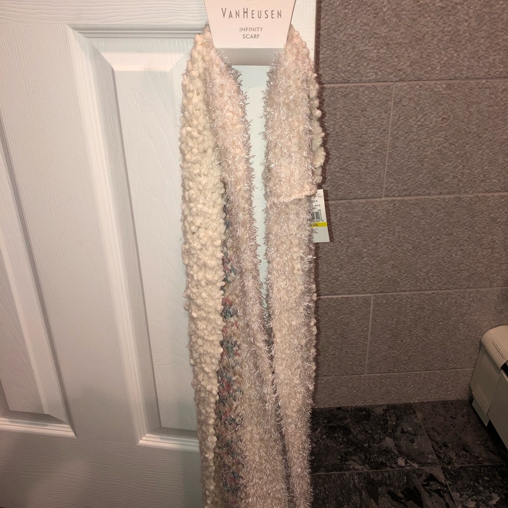 Infinity scarf - Picture 6 of 6
